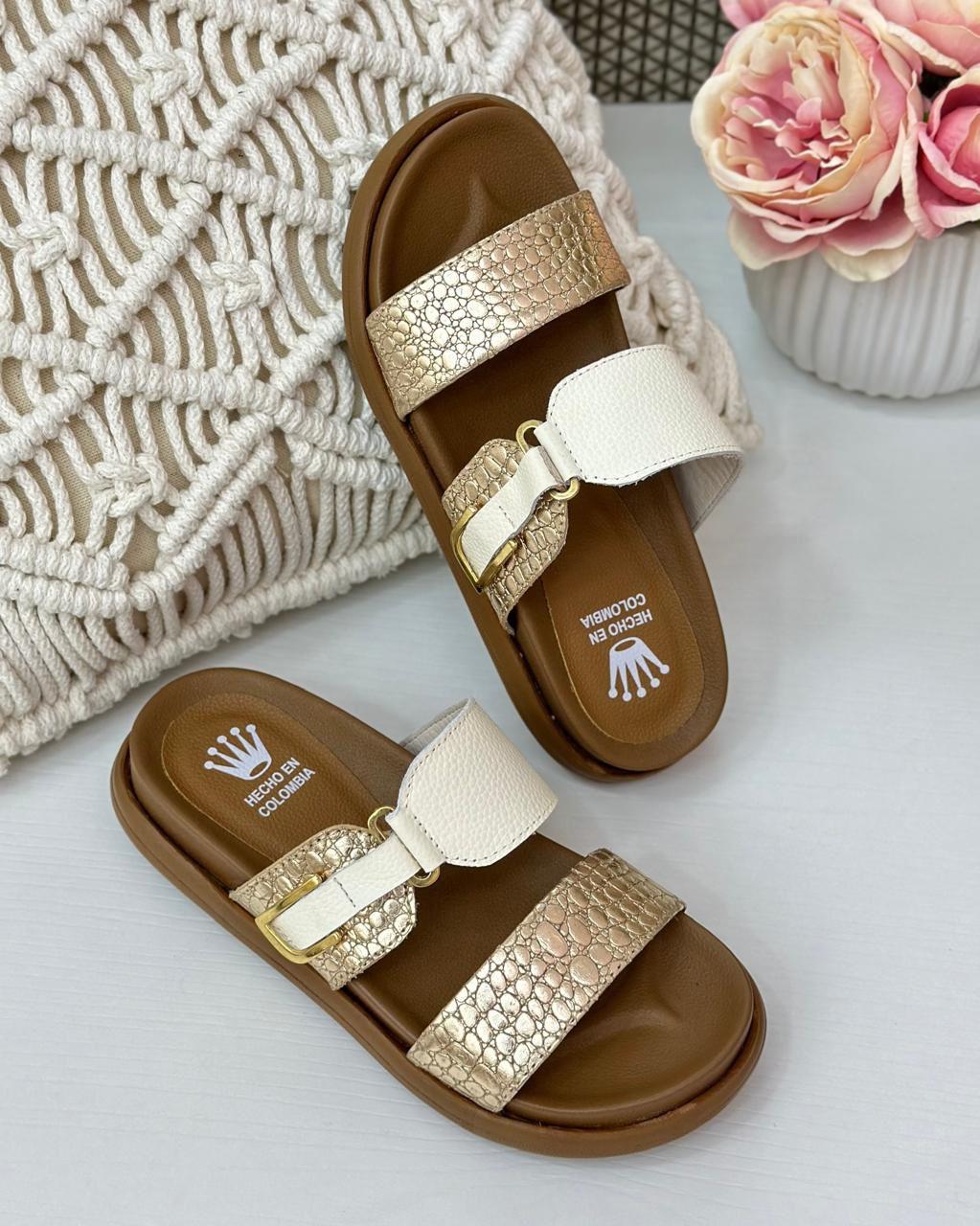 Detalle suela canoas greta en cuero talco-dorado folia talipe cuero genuino dorado — YF Shoes