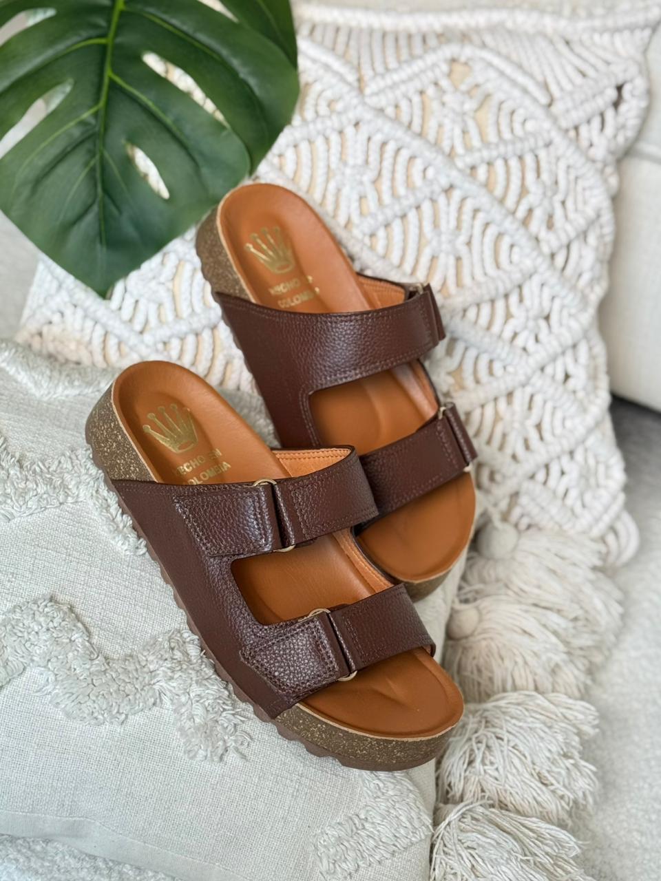  — calzado en cuero para mujer — YF Shoes Colombia