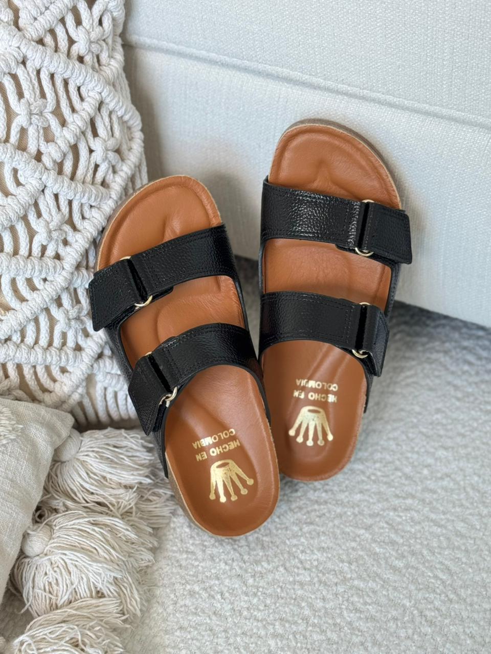  — calzado en cuero para mujer — YF Shoes Colombia