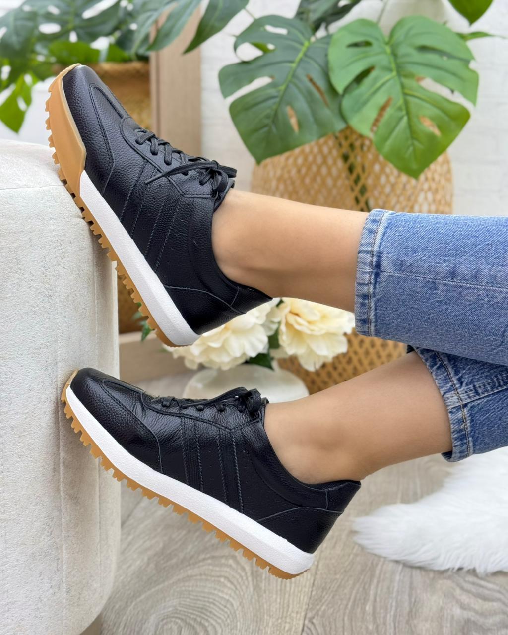  — calzado en cuero para mujer — YF Shoes Colombia
