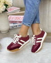 TENIS KINSLEY VINO CON TALCO EN CUERO