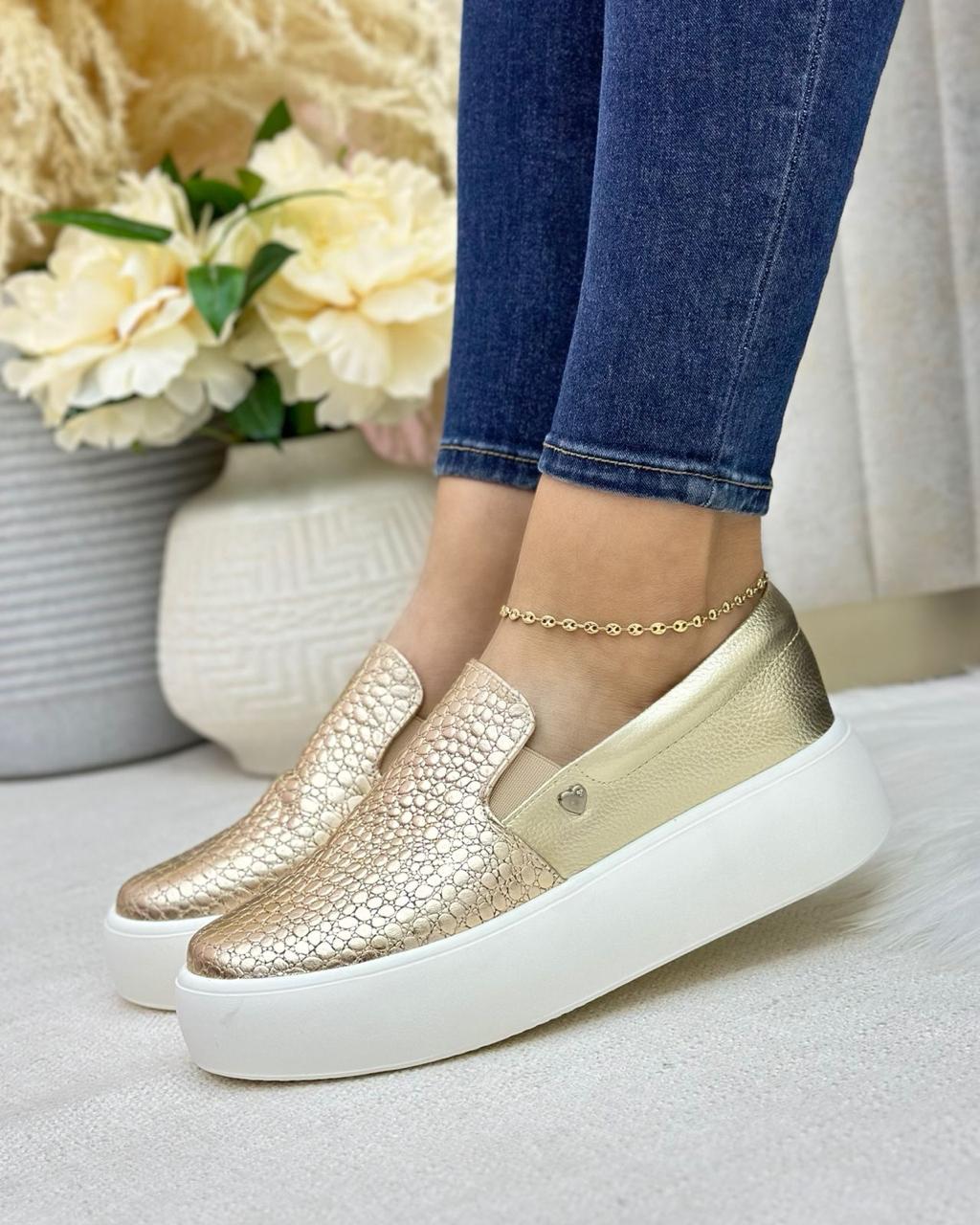 Tenis Lisboa Dorado En Cuero — tenis en cuero genuino para mujer dorado — YF Shoes Bucaramanga