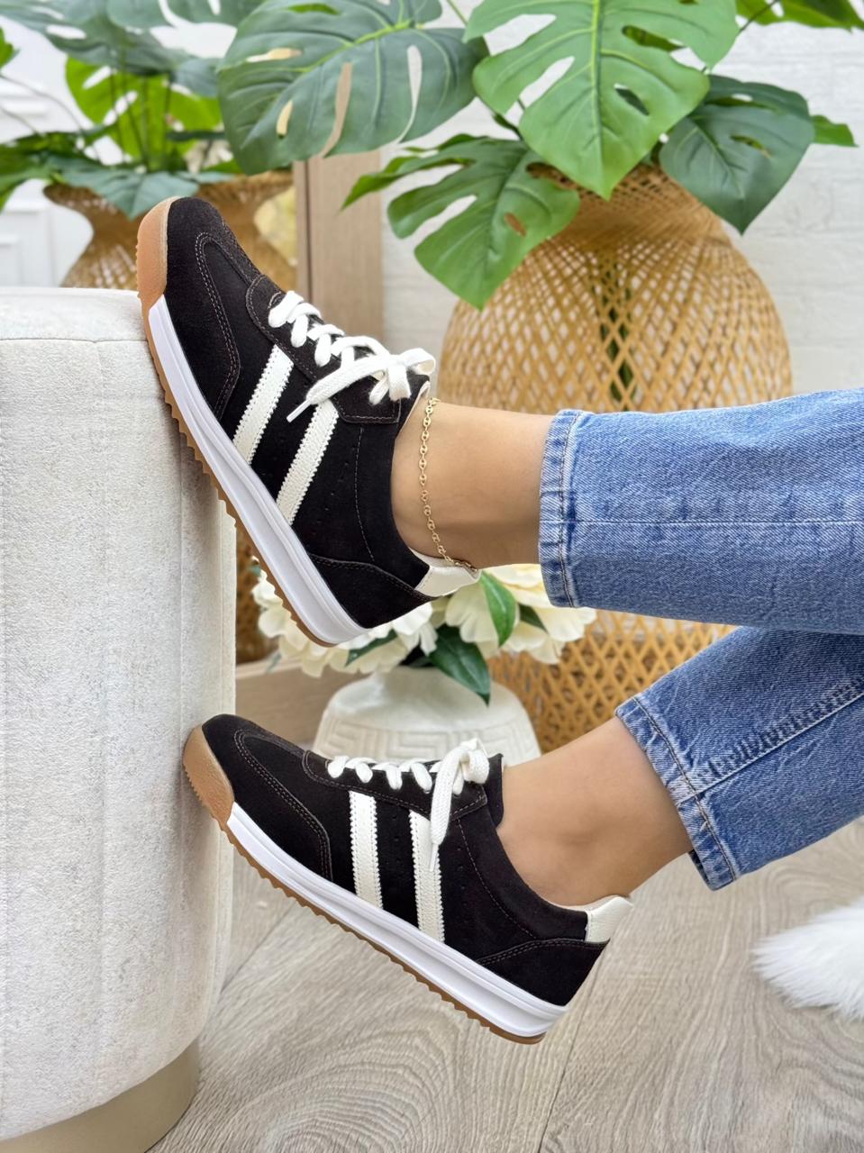  — calzado en cuero para mujer — YF Shoes Colombia