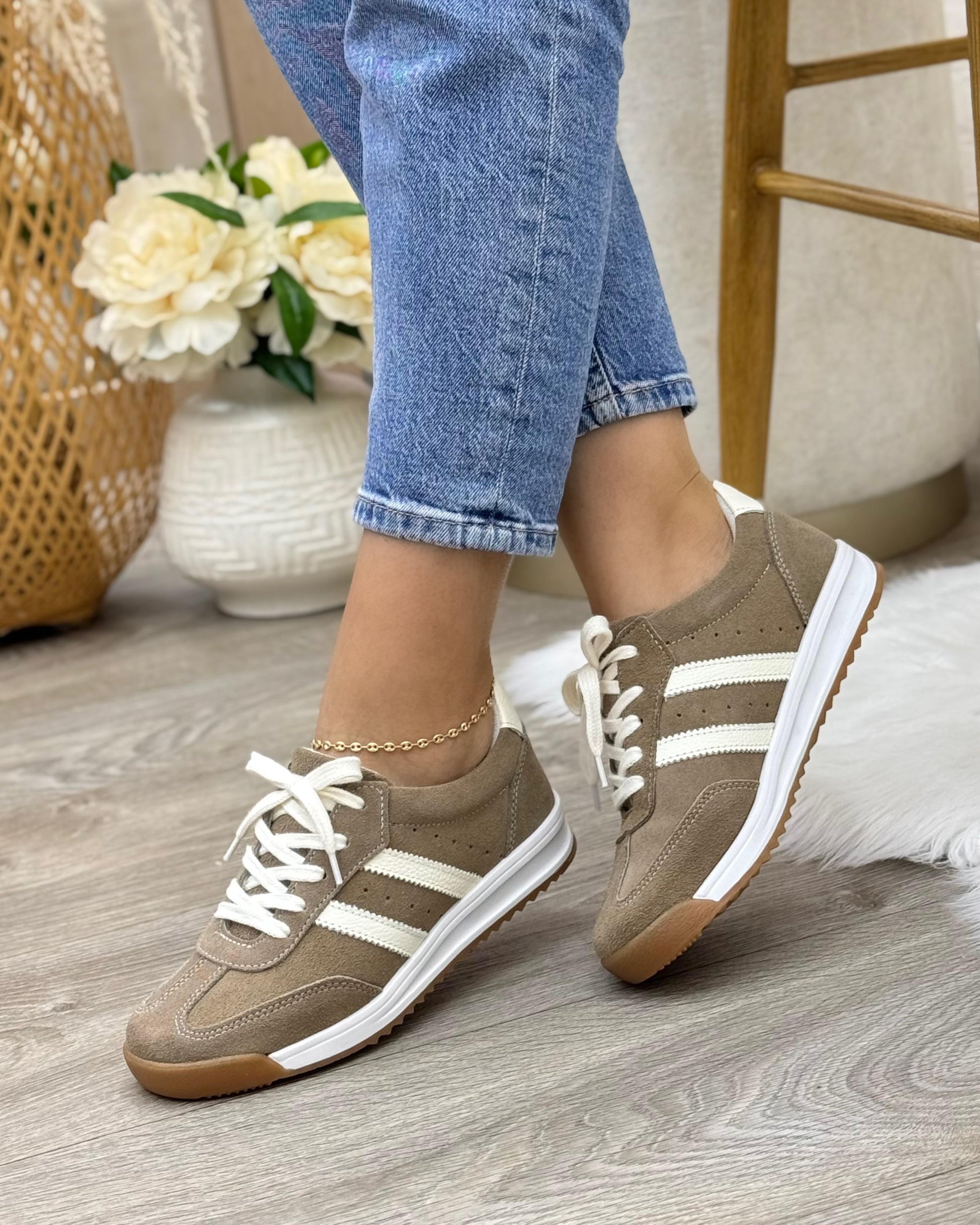  — calzado en cuero para mujer — YF Shoes Colombia