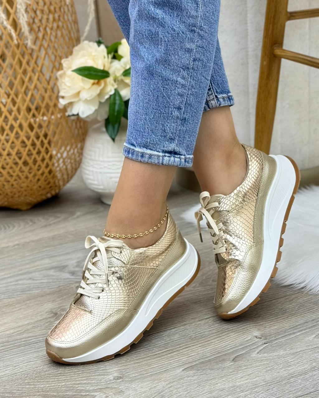 Detalle suela tenis serena dorado en cuero cuero genuino dorado — YF Shoes
