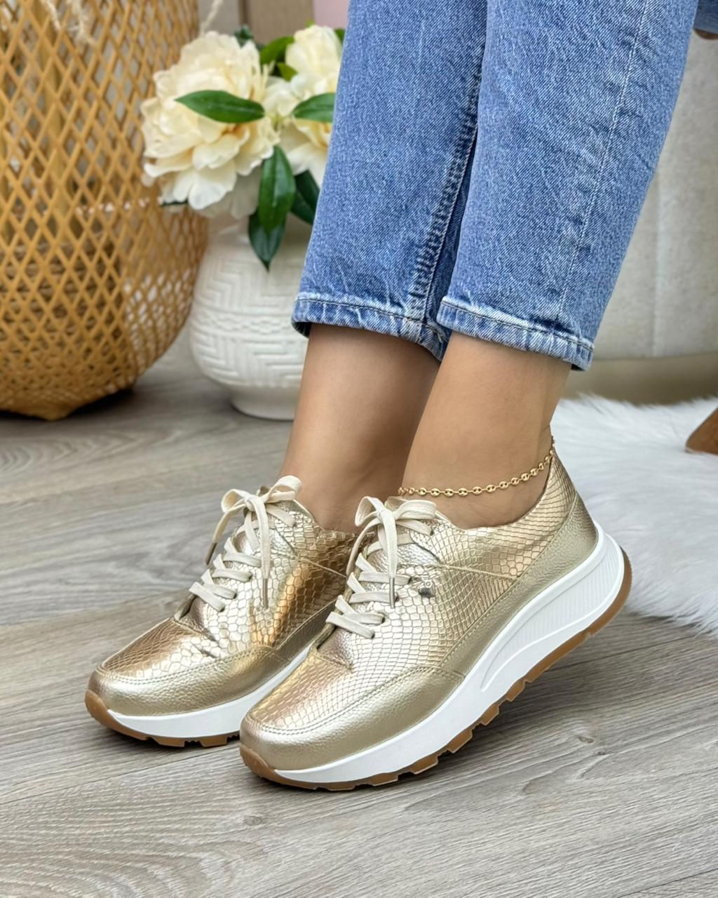 Look completo tenis serena dorado en cuero cuero dorado — YF Shoes Bucaramanga