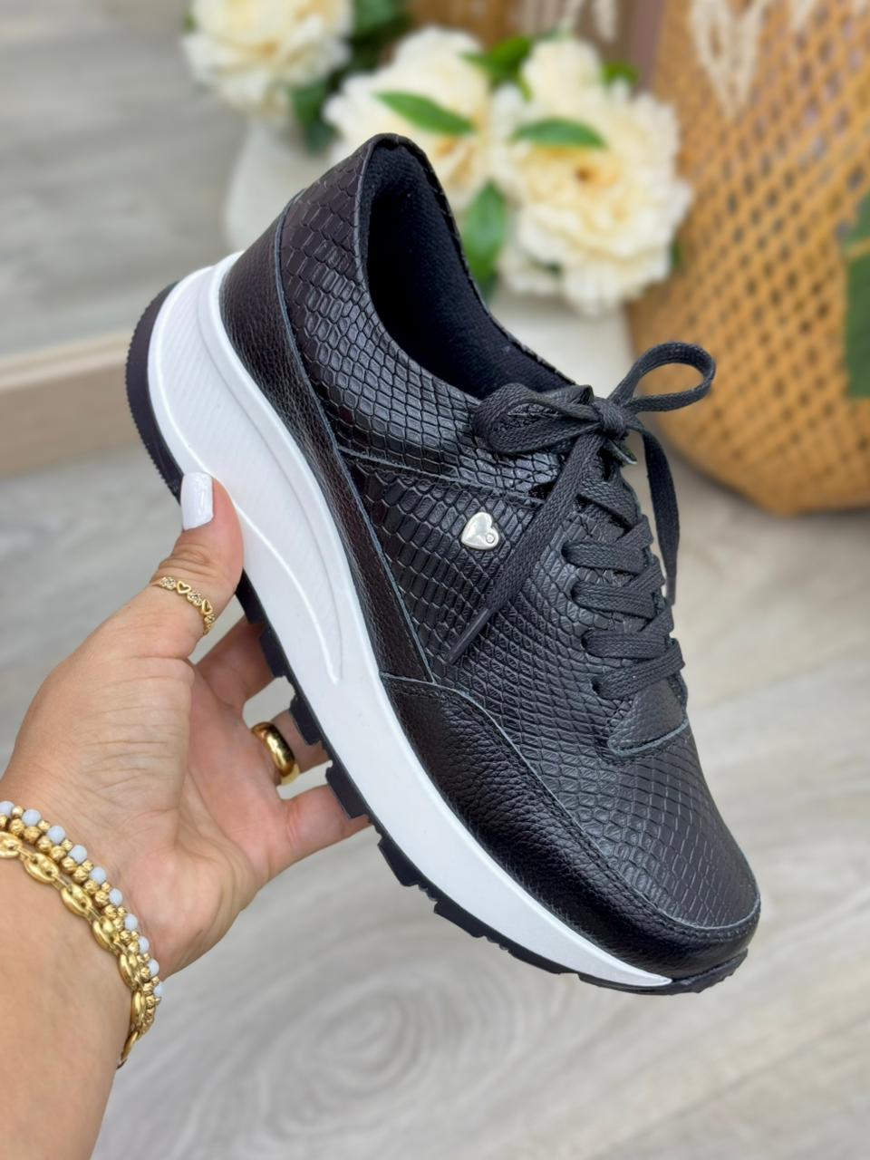 Perfil tenis serena blanco en cuero cuero genuino blanco — fabricante Colombia