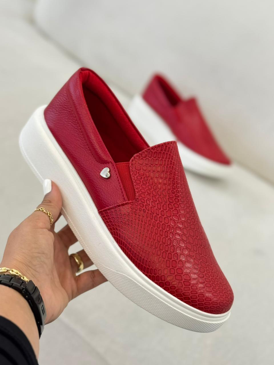 Tenis Paris Rojo - En Cuero - Mujer — tenis en cuero genuino para mujer — YF Shoes Colombia